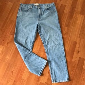 Everlane Boyfriend Jeans Light Wash